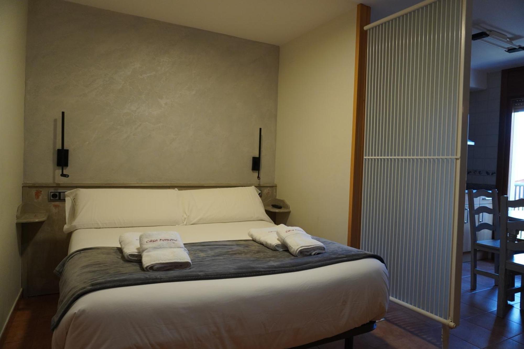 Apartamentos Casa Domenc Арен Экстерьер фото